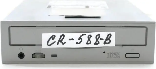 Main image of 32X Max IDE CD-ROM Reader, p/n: D4384-60141, IUO9TB069CRB