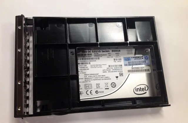 Alt view image 2 of 3 - 804574-005 - HP 800GB 6Gbps SATA Read Intensive-2 2.5-inch Internal Solid State Drive