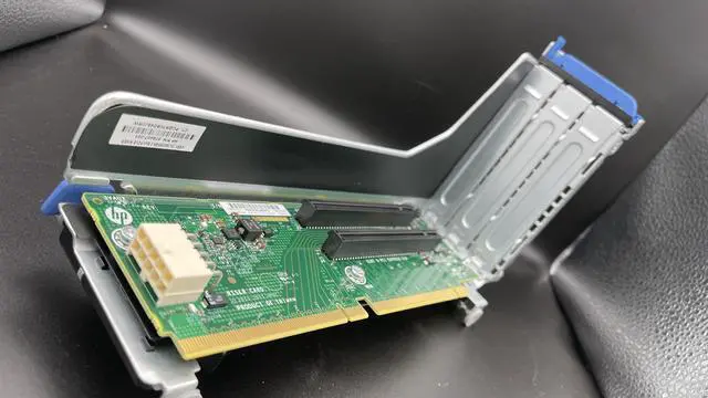 Alt view image 10 of 12 - 676407-001 HP PCI Riser Tray for ProLiant DL38x G8 with 662525-001 riser card