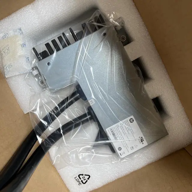 Alt view image 5 of 7 - HP 30A 400V-415V Three Phase NA R12000 DirectFlow UPS IEC309 I/O Module AF489A