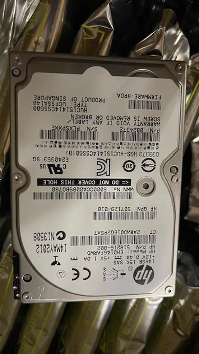 Alt view image 16 of 16 - HP 518216-002 146GB 2.5" 15K RPM SAS HDD Seagate 0B24372 EH0146FARWD