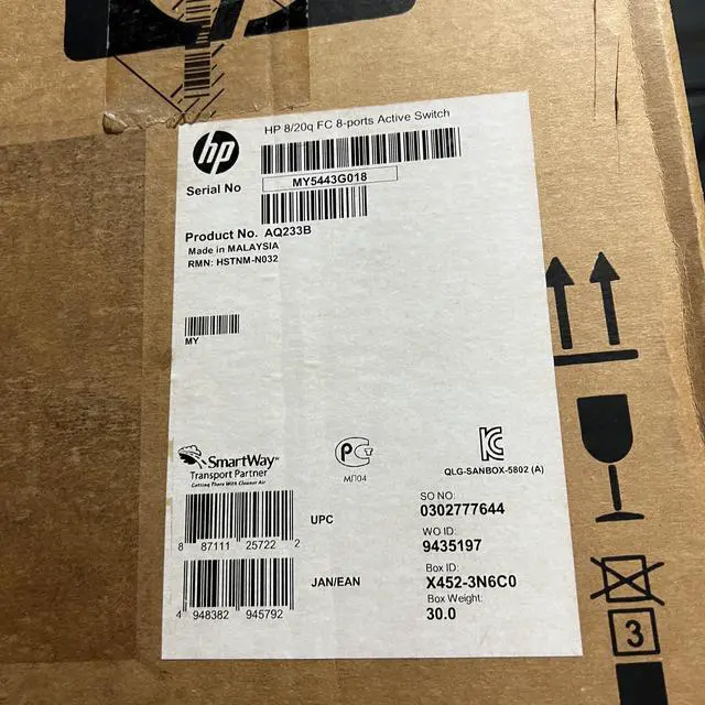 Alt view image 3 of 4 - HP 8/20Q FC 8-Ports Active Switch P/N: AQ233B