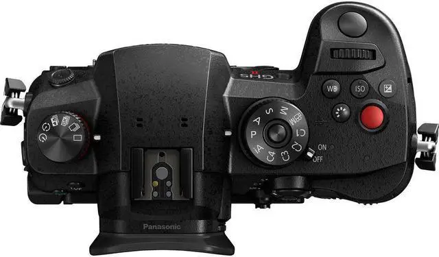 Alt view image 4 of 20 - Panasonic Lumix GH5 II Mirrorless Camera #DC-GH5M2BODY