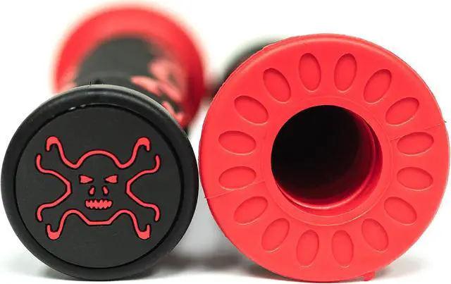 Alt view image 3 of 7 - ATV / PWC Skull Hand Grips Cross Bones Red Rubber Compatible with Yamaha Warrior