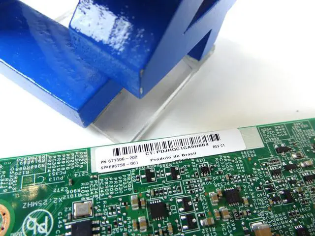 Alt view image 5 of 8 - HP 686758-001 System Board For Proliant Ml310 Gen8 Server