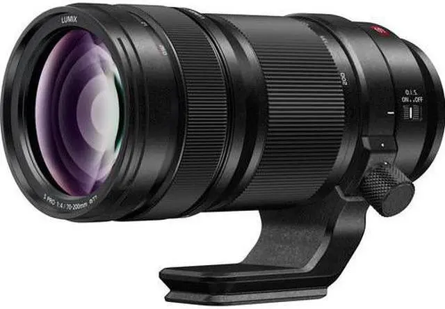 Main image of Panasonic LUMIX S PRO 70-200mm F4 Telephoto Lens, Full-Frame L Mount, Leica ertified, Optical Image Stabilizer and Dust/Splash/Freeze-Resistant for LUMIX S Series Mirrorless Cameras - S-R70200 (USA)