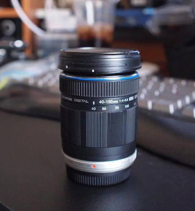 Alt view image 4 of 4 - Olympus Zuiko Digital ED 40-150mm f/4-5.6 Lens
