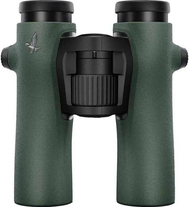 Alt view image 4 of 11 - Swarovski 8x30 CL Binocular (Green, Wild Nature) - Kit with Deluxe Backpack + More