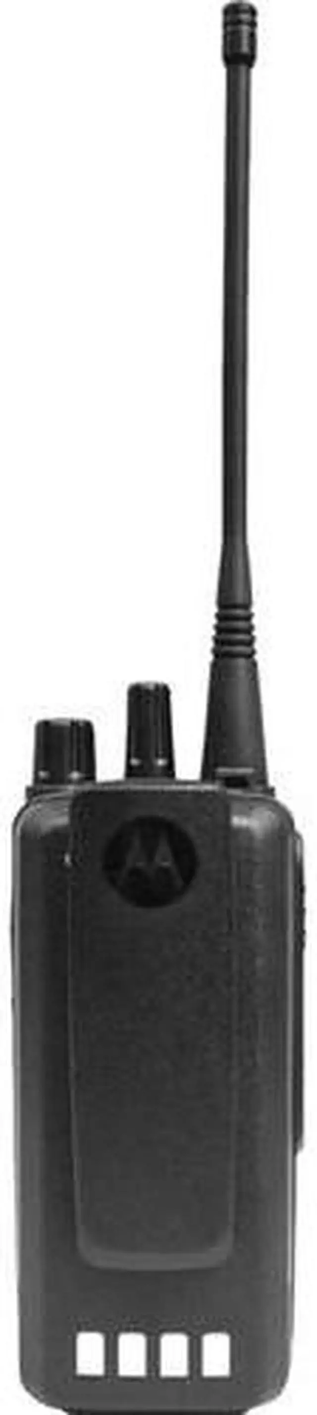 Alt view image 4 of 4 - Motorola CP100D Analog UHF Portable Non-Display Two Way Radio, 16 Channel, 4 Watt (403-480MHz)