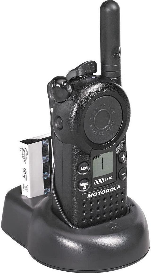Alt view image 3 of 4 - 2 x Motorola CLS1110 UHF 1W 1-Channel 2-Way Radio (CLS1110) - 2 Pack Bundle