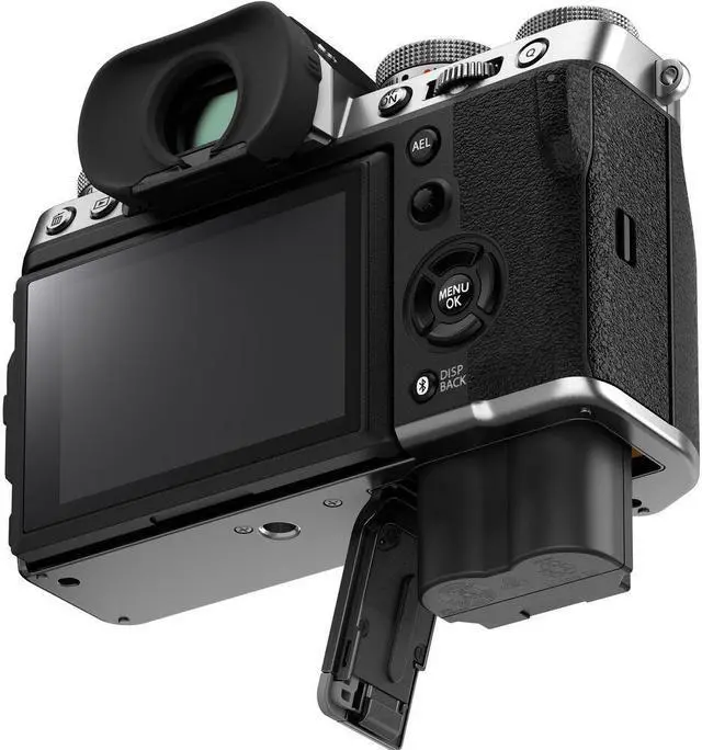 Alt view image 4 of 4 - Fujifilm X-T5 Mirrorless Camera With XF 16-50mm f/2.8-4.8 Lens Kit Bundle Silver