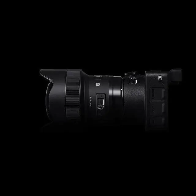 Alt view image 3 of 4 - Sigma 14mm f/1.8 ART DG HSM Lens (for Nikon Cameras)