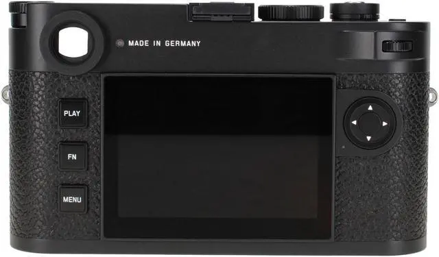 Alt view image 2 of 4 - Leica M11-P Rangefinder Camera (Black) Bundle