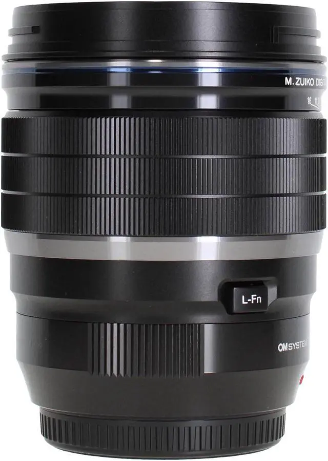 Alt view image 4 of 4 - OM SYSTEM M.Zuiko Digital ED 45mm f/1.2 PRO Lens (Micro Four Thirds) + 62mm 3 Piece High Resolution Filter Kit + VIVLC4.5 + Cleaning kit + Corel Photo, Video, & Art Suite Deluxe