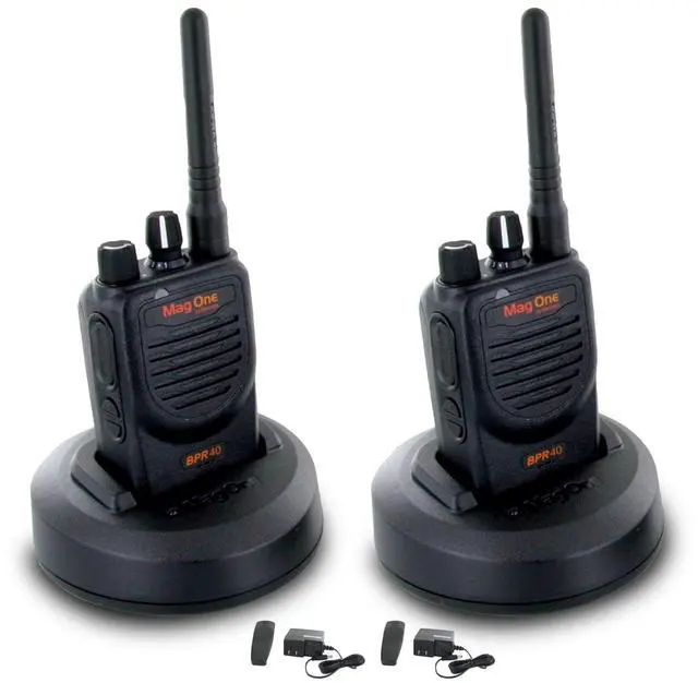 Main image of 2 x Motorola BPR40 Mag One Series 4W 8-Channel UHF Two-Way Radio - Bundle
