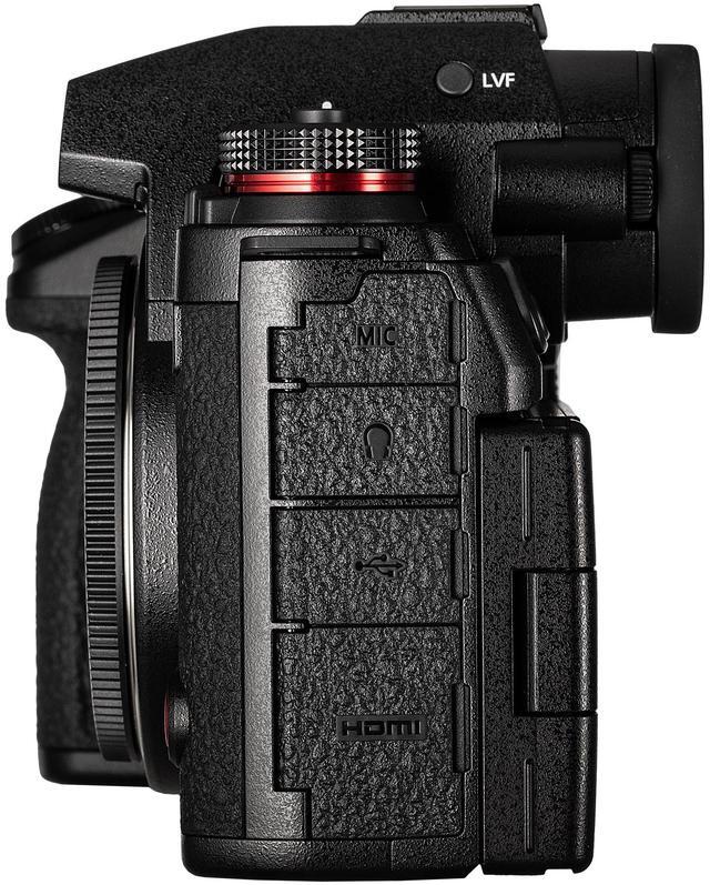 Alt view image 4 of 4 - Panasonic LUMIX S1 II Mirrorless Camera With 24-105mm f/4 Lens Bundle