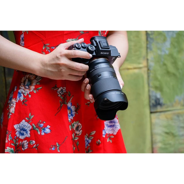 Alt view image 3 of 3 - Tamron 28-200 F/2.8-5.6 Di III RXD All-in-One Lens for Sony Mirrorless Full Frame/APS-C E-Mount, Model Number: AFA071S700, Black