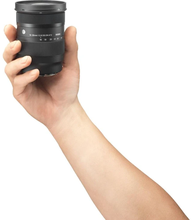 Alt view image 6 of 7 - Sigma 16-28mm f/2.8 DG DN Contemporary Lens for E + Cleaning Kit + Lens Case
