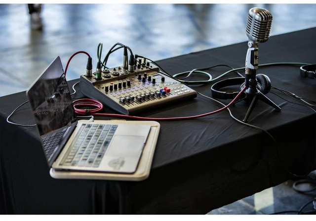 Alt view image 7 of 7 - Zoom LiveTrak L-8 Portable 8-Channel Digital Mixer + XLR Female to Male Cable