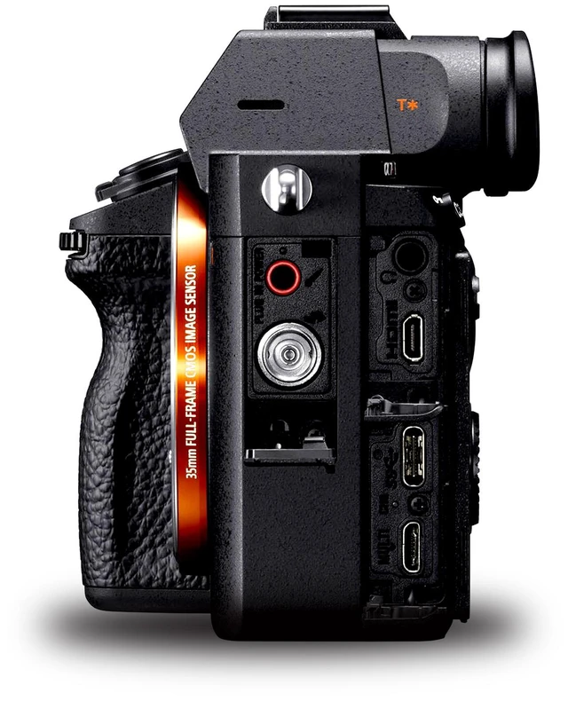 Alt view image 5 of 6 - Sony Alpha a7R III Mirrorless Camera Body Only ILCE7RM3/B - Basic Bundle