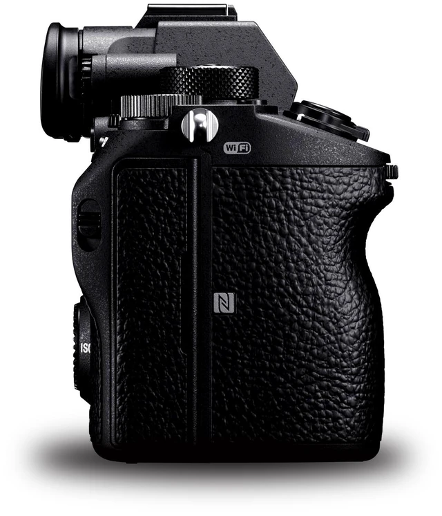 Alt view image 6 of 6 - Sony Alpha a7R III Mirrorless Camera Body Only ILCE7RM3/B - Basic Bundle