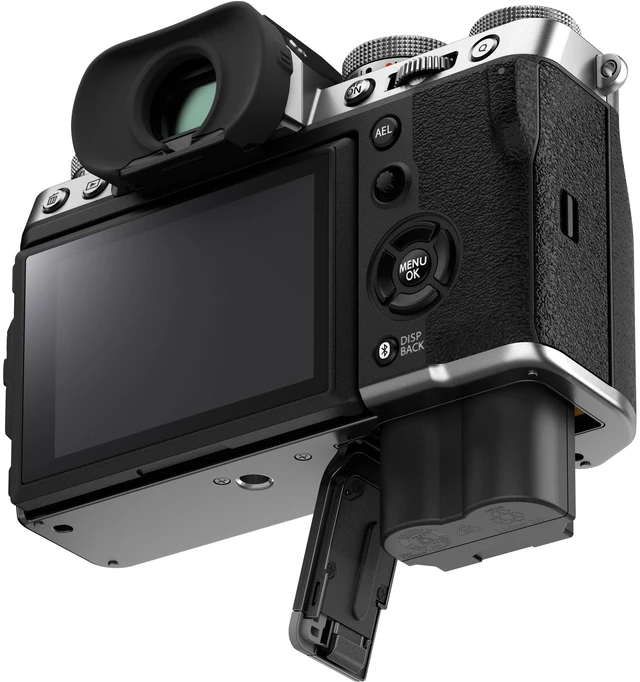 Alt view image 7 of 7 - FUJIFILM X-T5 Mirrorless Camera Silver Bundle