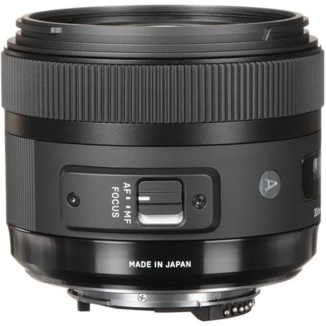 Alt view image 5 of 7 - Sigma 30mm f/1.4 DC DN Contemporary Lens for Nikon Z Bundle
