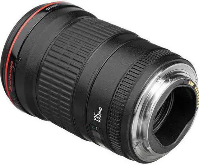Alt view image 3 of 4 - Canon EF 135mm f/2L USM Lens (International Model) Basic Bundle