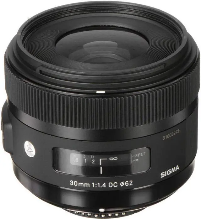 Alt view image 3 of 4 - Sigma 30mm f/1.4 DC HSM Art Lens for Nikon for Nikon F Mount + Accessories (International Model with 2 Year Warranty)