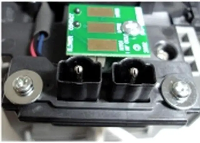 Alt view image 3 of 4 - RCA HD50THW263  Branded OEM Replacement Projection TV Lamp. Includes New UHP 180W Bulb and Housing