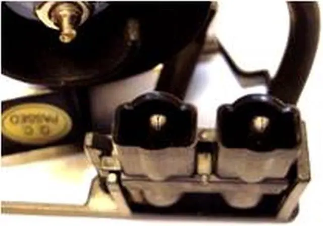 Alt view image 3 of 3 - Optoma SP.80N01.009  OEM Replacement Projector Lamp . Includes New Phoenix SHP 200W Bulb and Housing