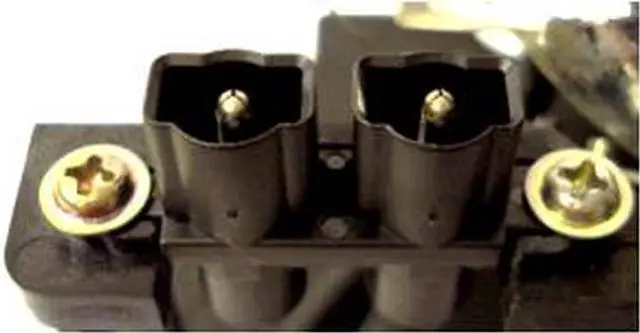 Alt view image 3 of 3 - Sony VPL-HS10 (Cineza)  OEM Replacement Projector Lamp . Includes New Philips UHP 180W Bulb and Housing