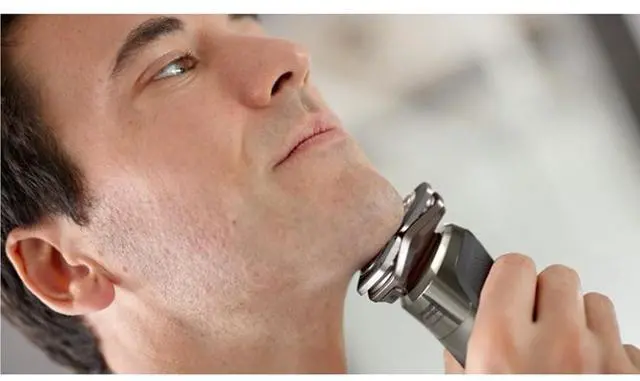 Alt view image 2 of 5 - Philips Norelco S9502/83 Shaver 9400
