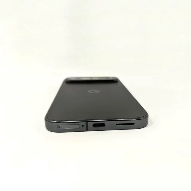 Alt view image 4 of 7 - Google Pixel 9 Pro XL GGX8B 256GB Factory Unlocked 6.8 inch 16GB RAM Smartphone - Obsidian - Good