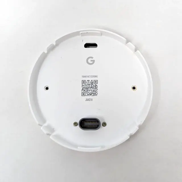 Alt view image 4 of 5 - Google Nest Thermostat E Back Plate Replacement Part with Screws - White - Mint