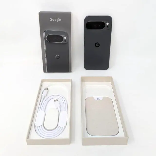 Alt view image 2 of 7 - Google Pixel 10 Pro G4QUR 128GB USA Factory Unlocked 6.3inch 16GB RAM Smartphone - Obsidian - Mint