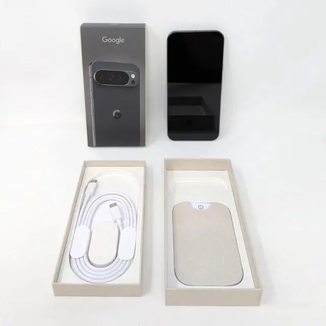 Main image of Google Pixel 10 Pro G4QUR 128GB USA Factory Unlocked 6.3inch 16GB RAM Smartphone - Obsidian - Mint