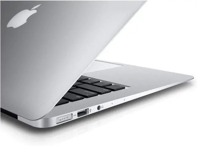 Alt view image 4 of 6 - Apple 13.3" MacBook Air 1.8 GHz Intel Core i5 Dual-Core 8GB RAM 256GB SSD Spanish Language Keyboard - Silver