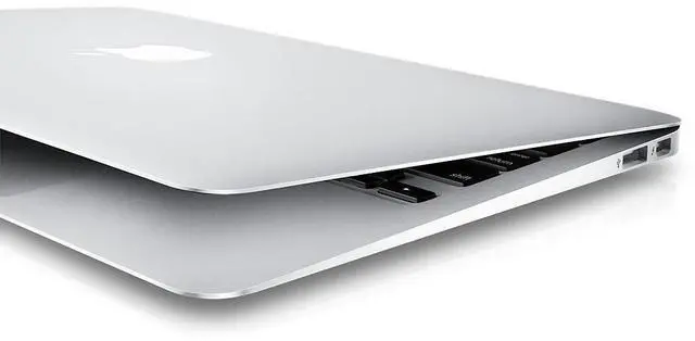 Alt view image 4 of 7 - Apple 13.3" MacBook Air 1.8GHz Intel Core i5 8GB RAM 128GB SSD Spanish Language Keyboard Silver 2017