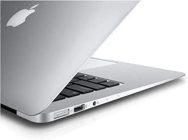 Alt view image 4 of 6 - Apple Macbook Air 13.3" 1.6GHz Intel Core i5 256GB SSD 4GB German Language Keyboard - Silver