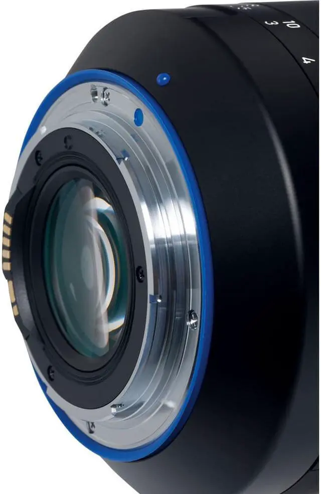 Alt view image 6 of 13 - Zeiss Milvus 35mm f/2.0 ZE Lens for Canon EF