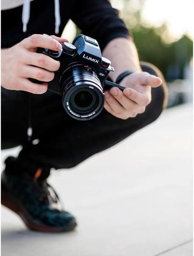 Alt view image 15 of 20 - Panasonic LUMIX G9II Micro Four Thirds Camera, 25.2MP Sensor with Phase Hybrid AF, Powerful Image Stabilization, High-Speed Perfomance and Mobility with 12-60mm F2.8-4.0 Lens - DC-G9M2LK