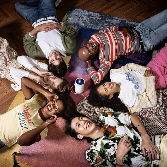 Alt view image 7 of 7 - Samsung The Freestyle Projector (SP-LSP3BLAXZA) Bundle with 2 YR Warranty and Screen