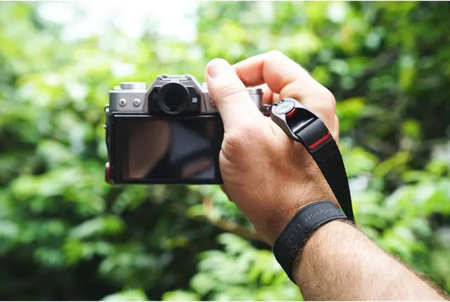 Alt view image 3 of 20 - Peak Design Cuff Camera Binocular Wrist Strap with Micro Anchor Connectors (Black) CF-BL-3
