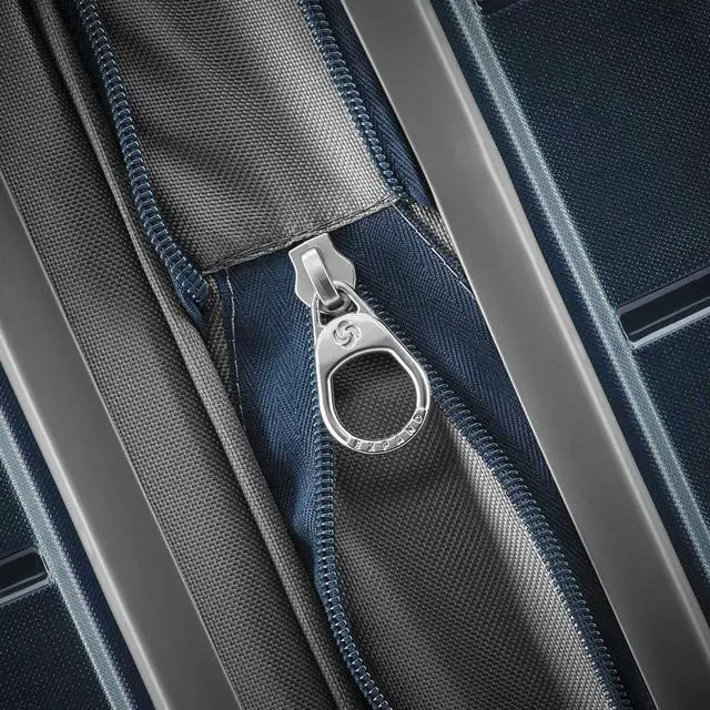 Alt view image 9 of 9 - Samsonite Freeform 24" Hardside Spinner Luggage
