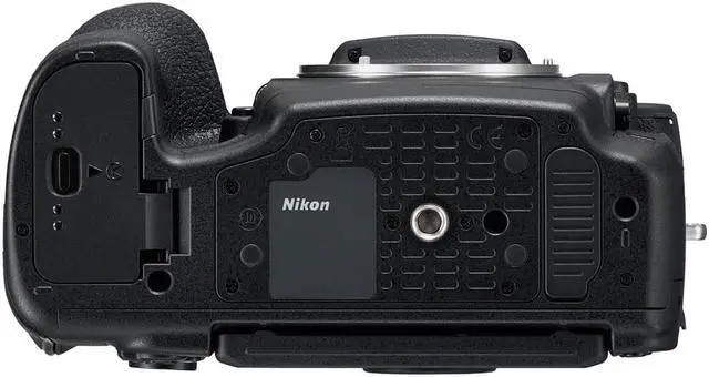 Alt view image 6 of 7 - Nikon D850 DSLR Camera 45.7MP 4K FX Digital SLR Body + MB-D18 Battery Grip Pro Bundle