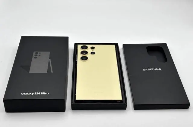 Main image of Samsung Galaxy S24 Ultra - 512GB - Titanium Yellow - 50MP Zoom Camera - Single Sim - Unlocked - (Grade A+) with BOX
