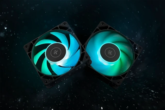 Alt view image 2 of 14 - EK-Loop Fan FPT 120 D-RGB - 120mm Black (550-2300rpm)