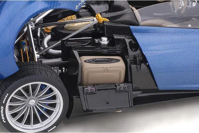 Alt view image 4 of 10 - Pagani Huayra Roadster Blue Tricolore Carbon Fiber with Black Top with Luggage Set 1/18 Model Car by Autoart