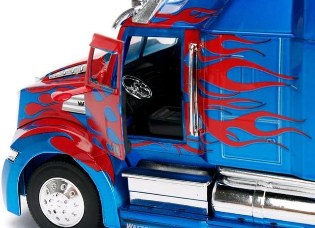 Western Star 5700 XE Phantom Optimus Prime 